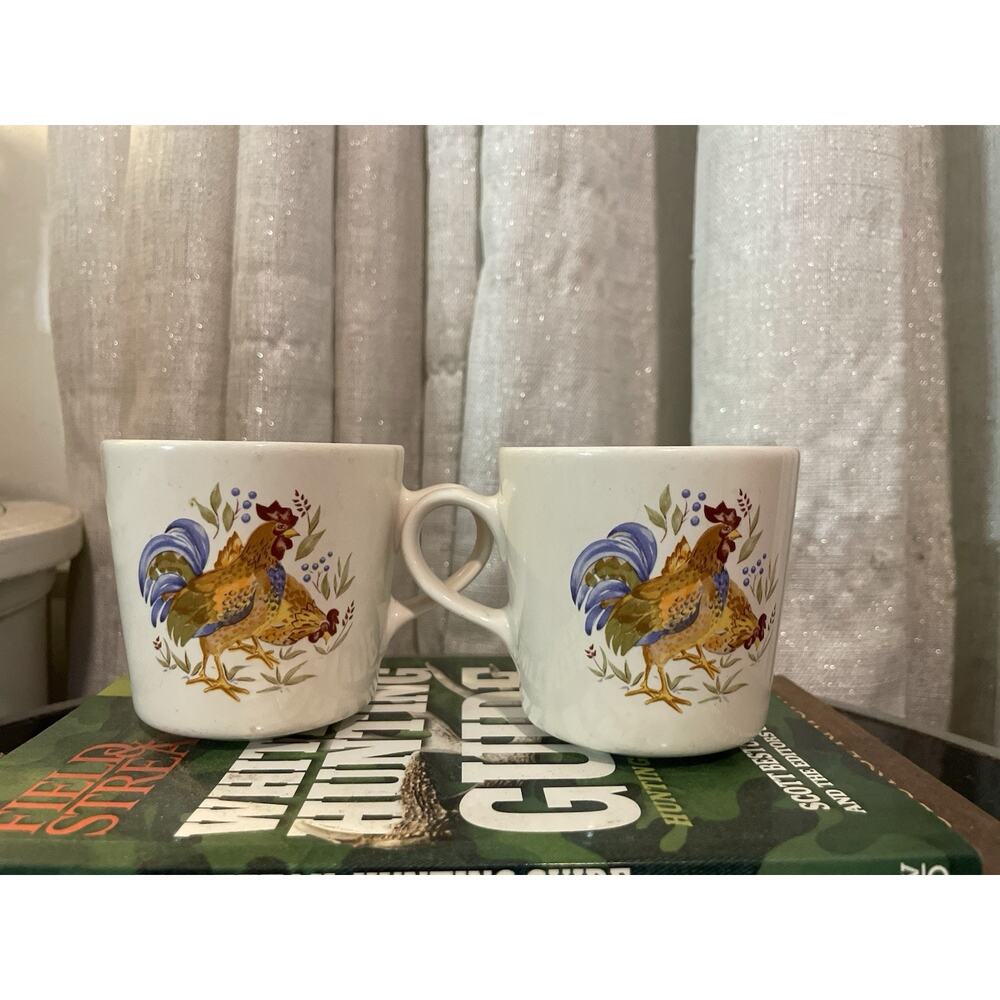Vintage set of 2 Corelle Cups
